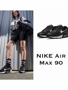 NIKE Women's Air Max 90
Sneakers